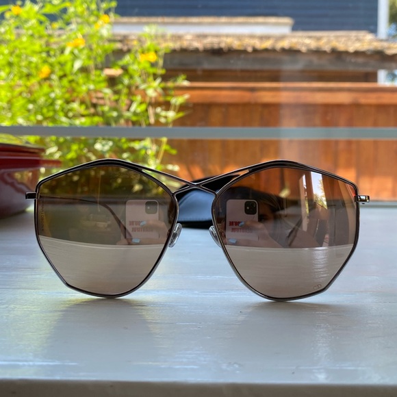 Diorstellaire4 Sunglasses - Picture 4 of 5